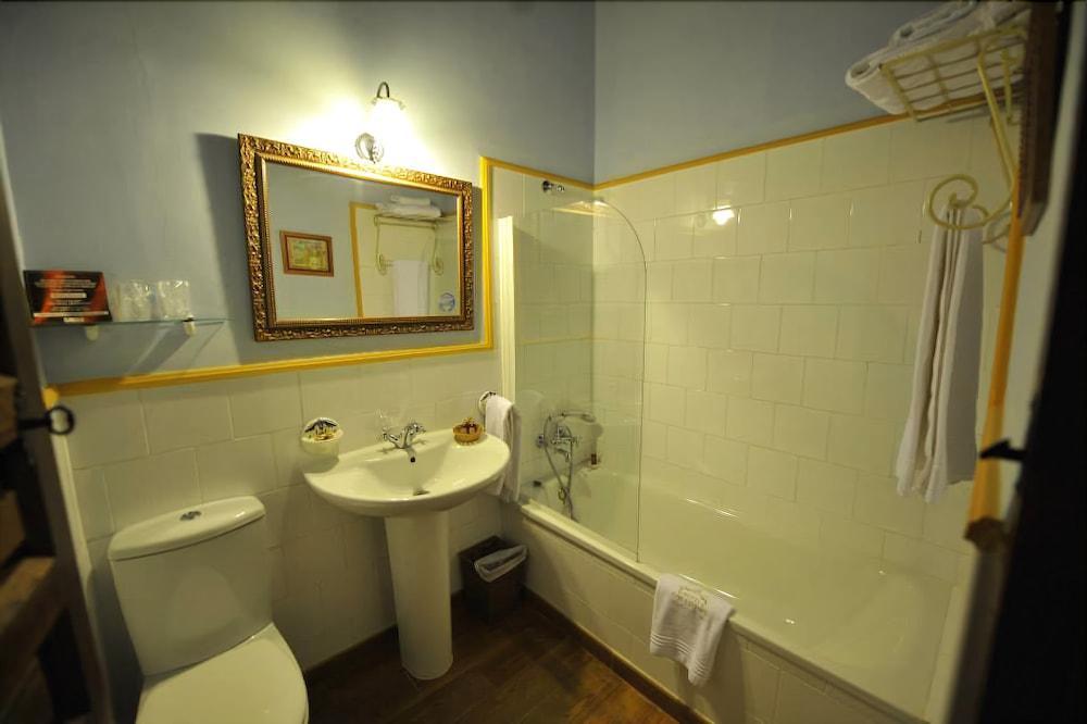 Hotel Los Leones - Adults Only Rubielos De Mora Exterior photo