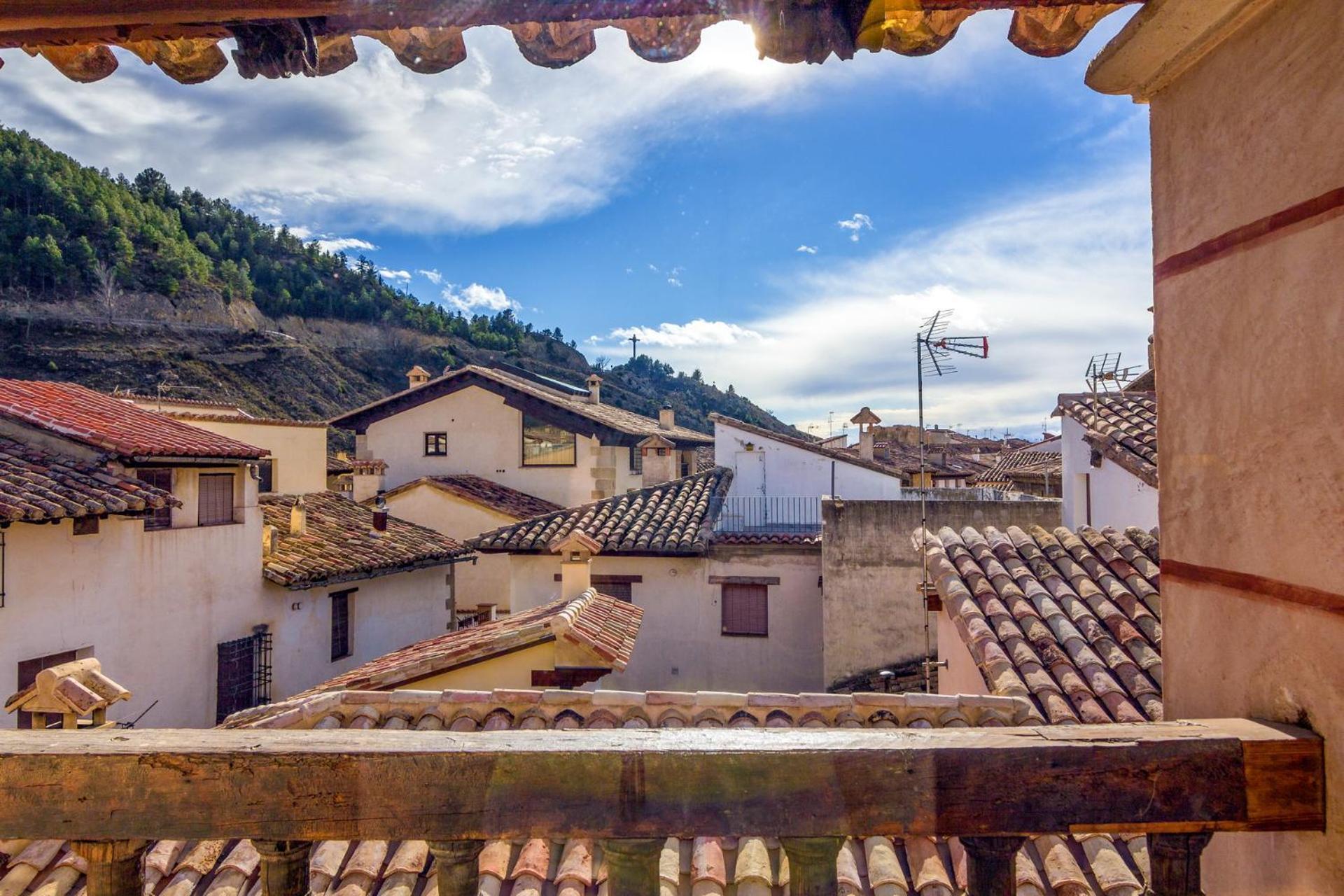 Hotel Los Leones - Adults Only Rubielos De Mora Exterior photo